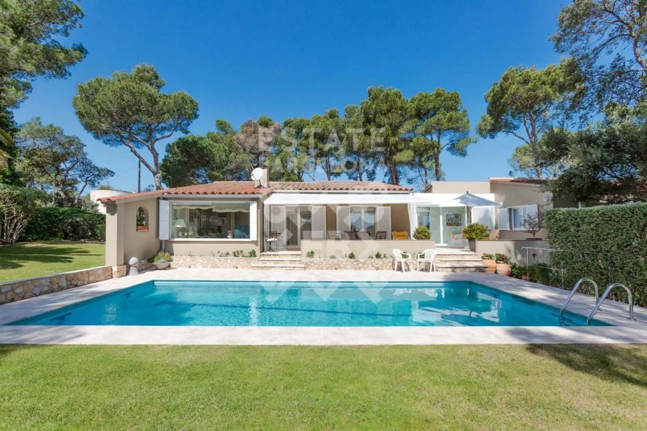 Villa à Palafrugell, Espagne, 228 m² - image 1