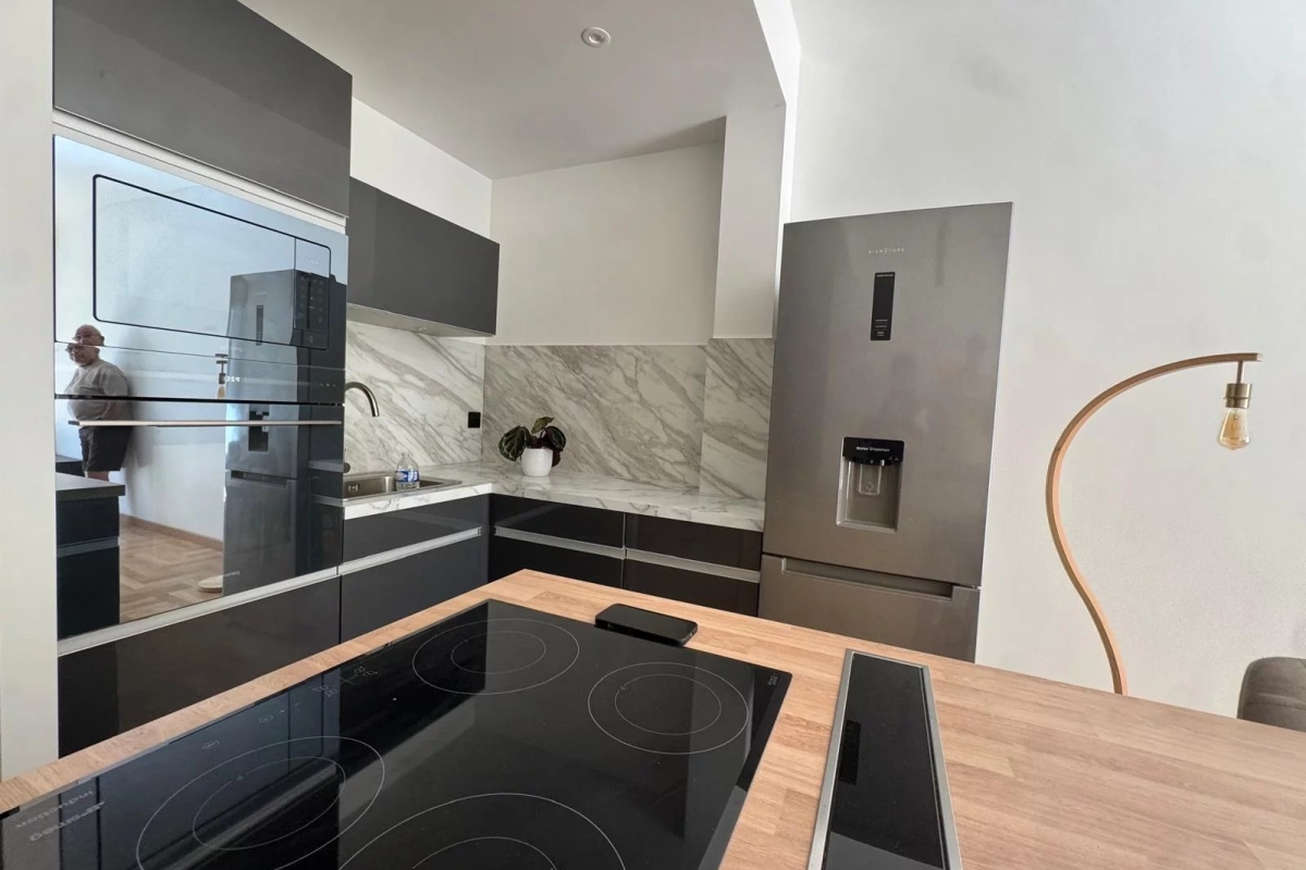 Apartment in Nice, France, 92 m² - picture 4