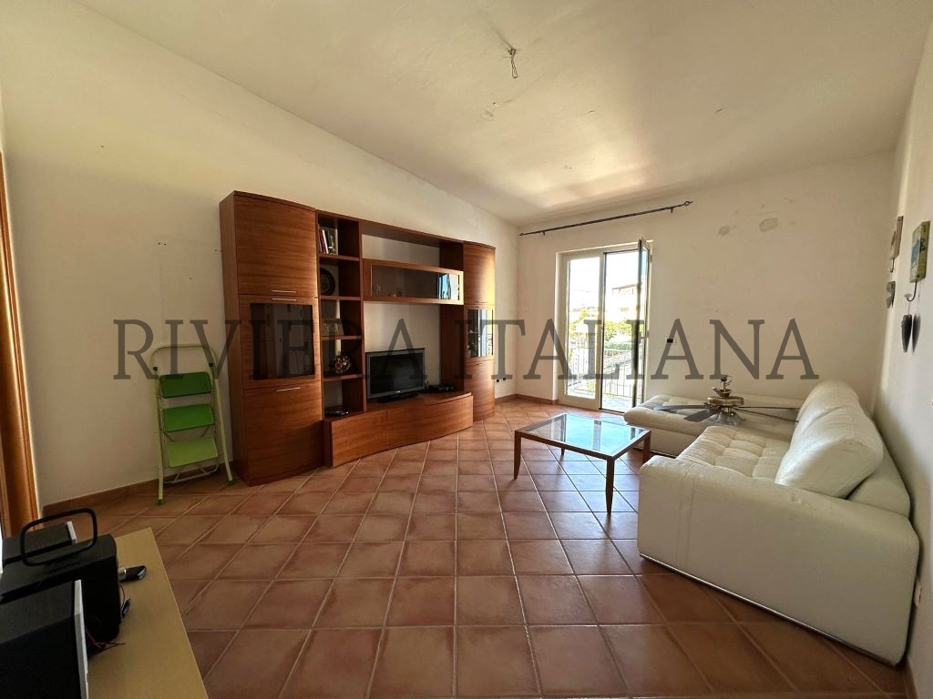 Apartamento en Scalea, Italia, 72 m² - imagen 1