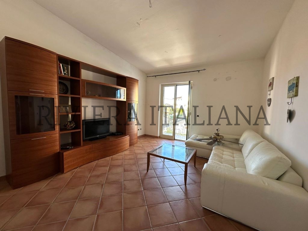 Apartamento en Scalea, Italia, 72 m² - imagen 2