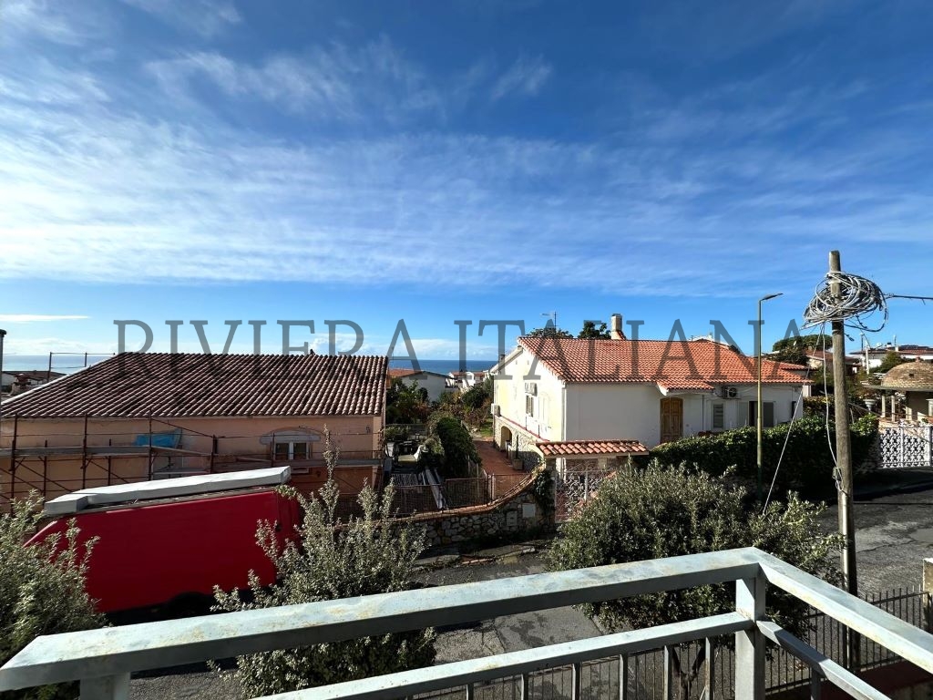 Apartamento en Scalea, Italia, 72 m² - imagen 12
