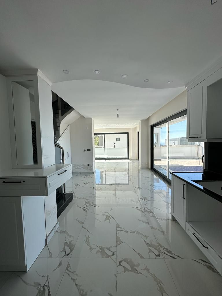 Villa in Alanya, Türkei, 160 m² - Foto 1