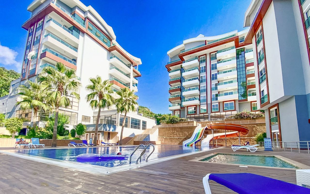 Flat in Alanya, Turkey, 65 m² - picture 1