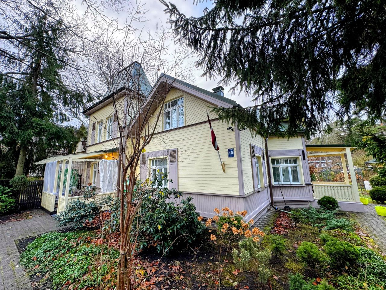 Maison à Jūrmala, Lettonie, 125 m² - image 1