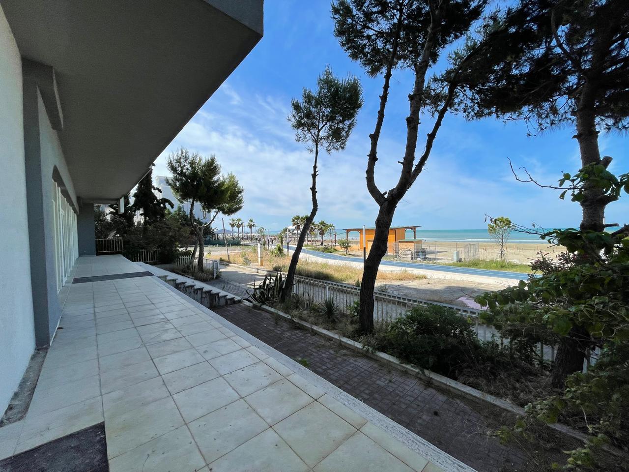 Propiedad comercial en Durres, Albania, 470 m² - imagen 5