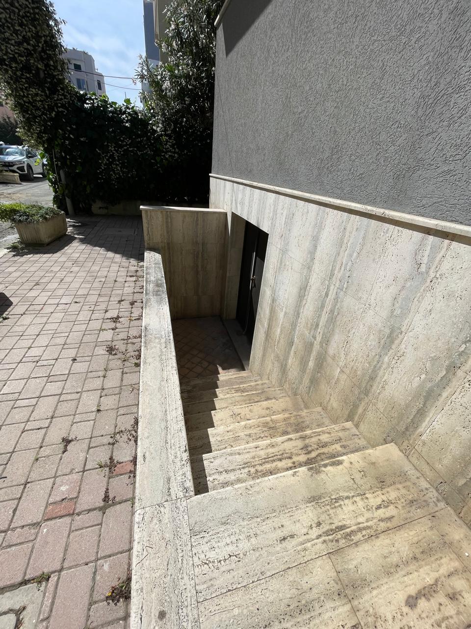 Propiedad comercial en Durres, Albania, 470 m² - imagen 4