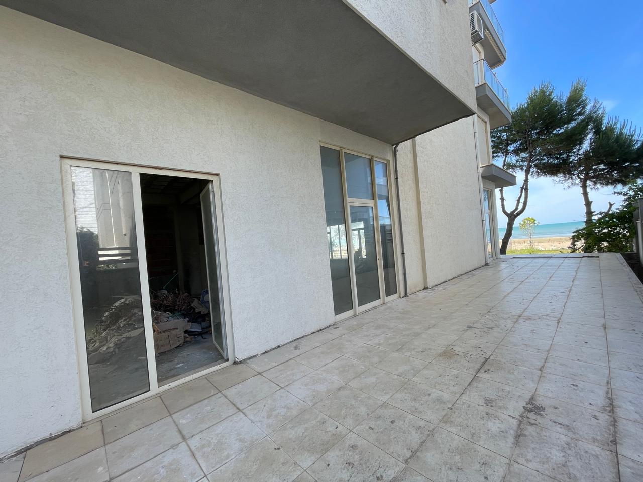 Propiedad comercial en Durres, Albania, 470 m² - imagen 11