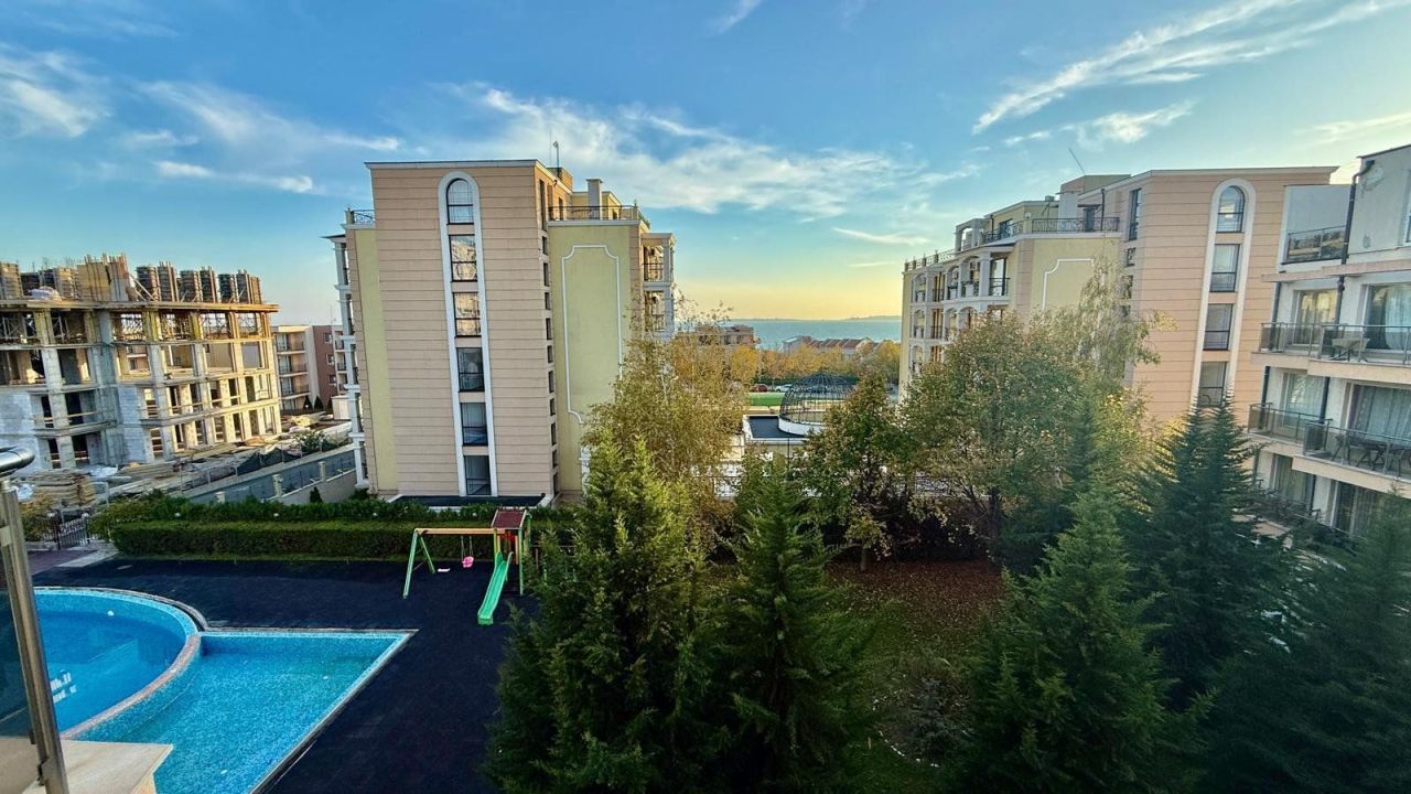 Apartment in Sveti Vlas, Bulgaria, 33 m² - picture 6