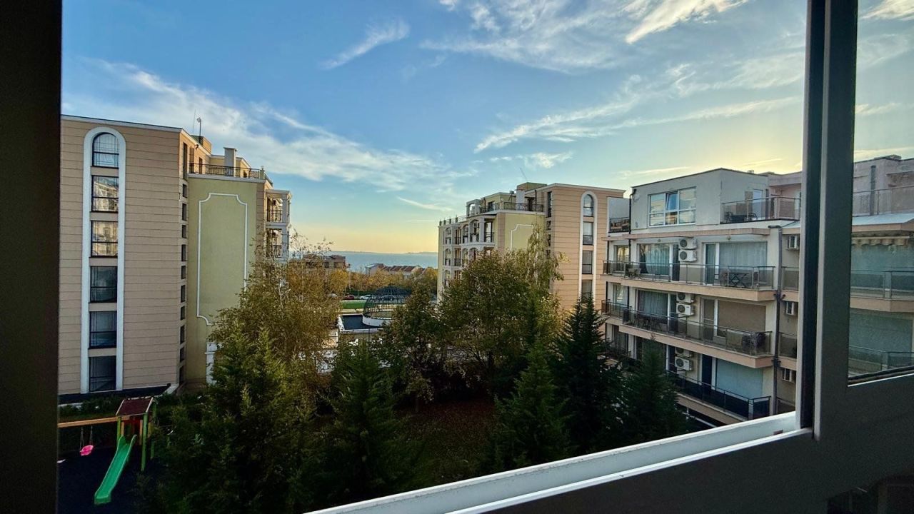 Apartment in Sveti Vlas, Bulgaria, 33 m² - picture 7