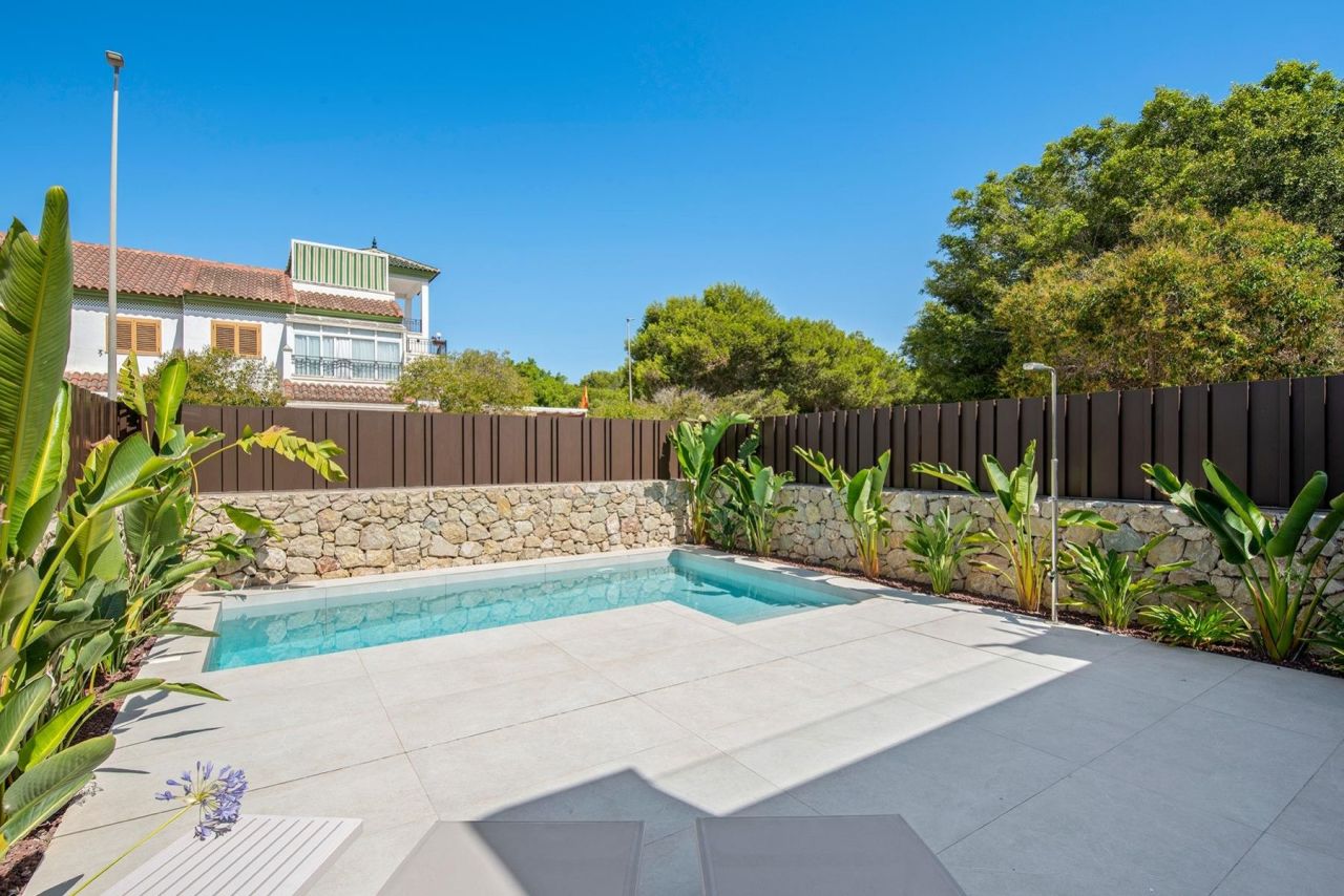 Villa en Pilar de la Horadada, España, 132 m² - imagen 4