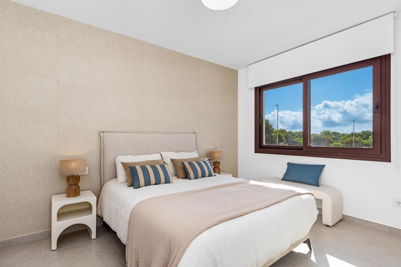 Villa en Pilar de la Horadada, España, 132 m² - imagen 17