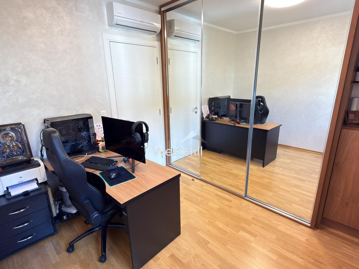 Apartment in Becici, Montenegro, 359 m² - picture 9