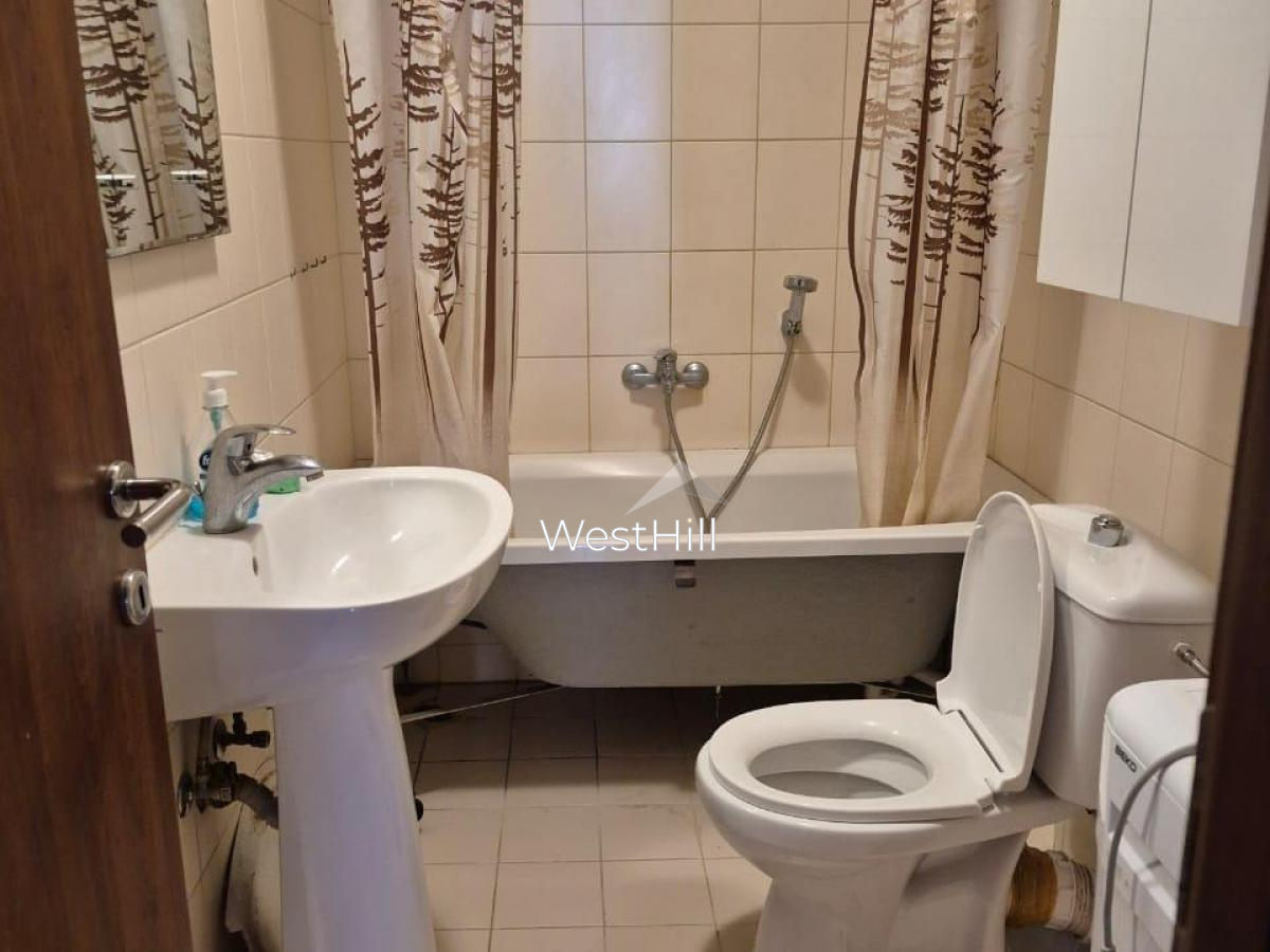 Appartement à Risan, Monténégro, 30 m² - image 10