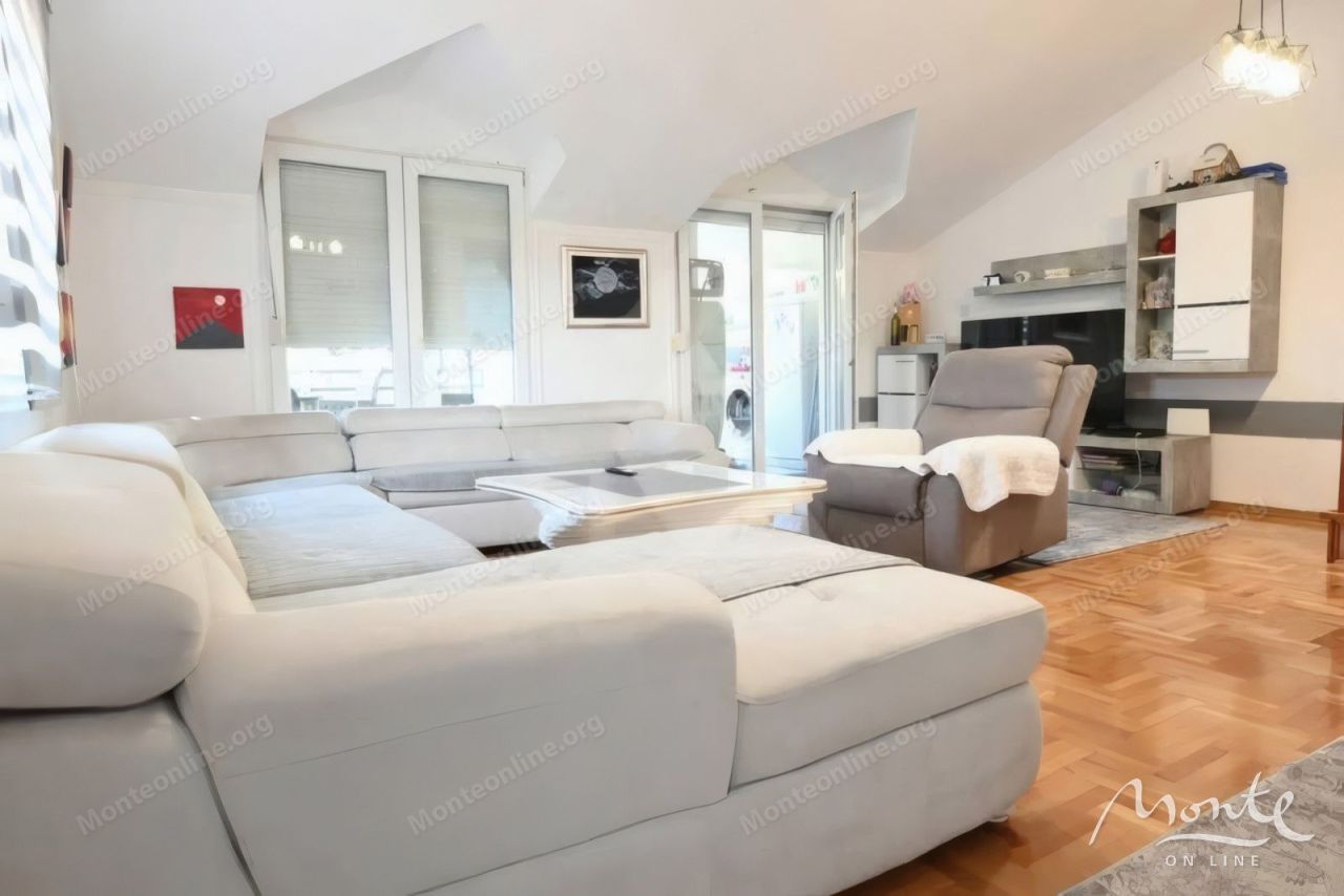 Apartamento en Podgorica, Montenegro, 103 m² - imagen 1