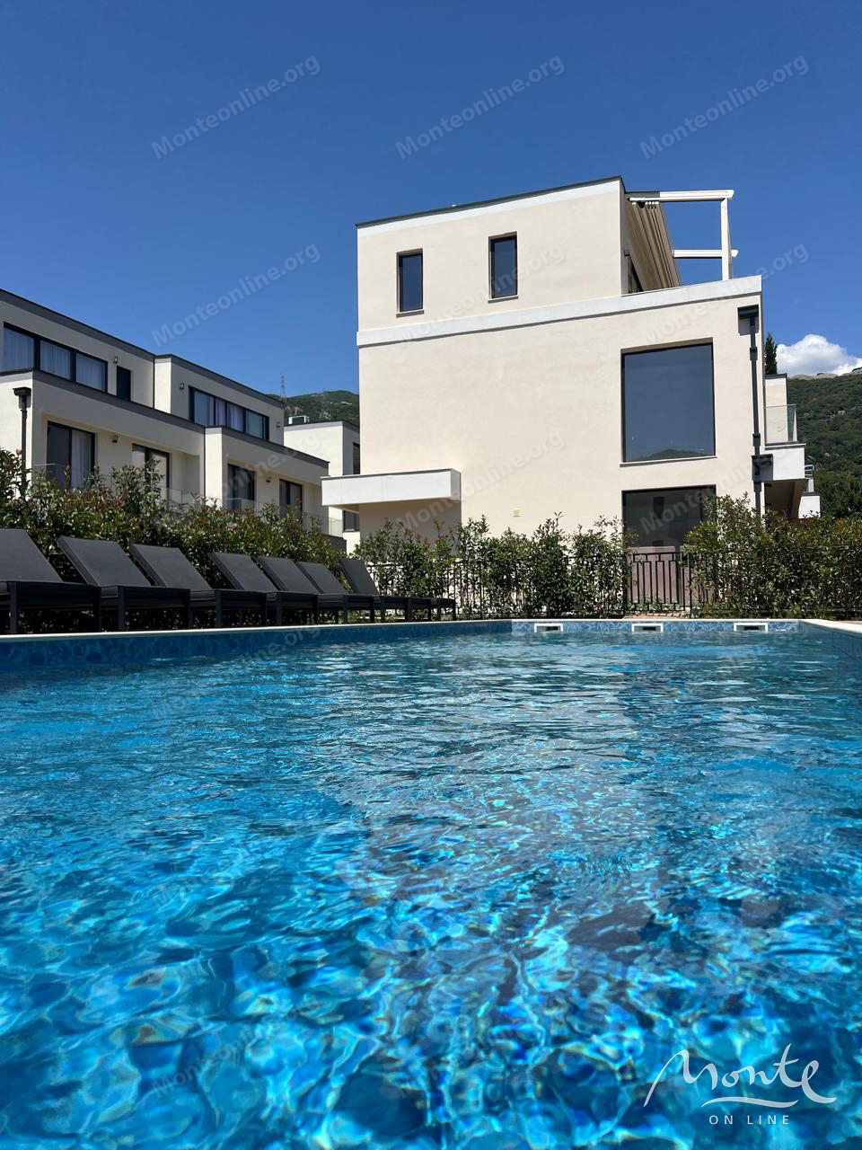 Villa en Lastva, Montenegro, 176 m² - imagen 2