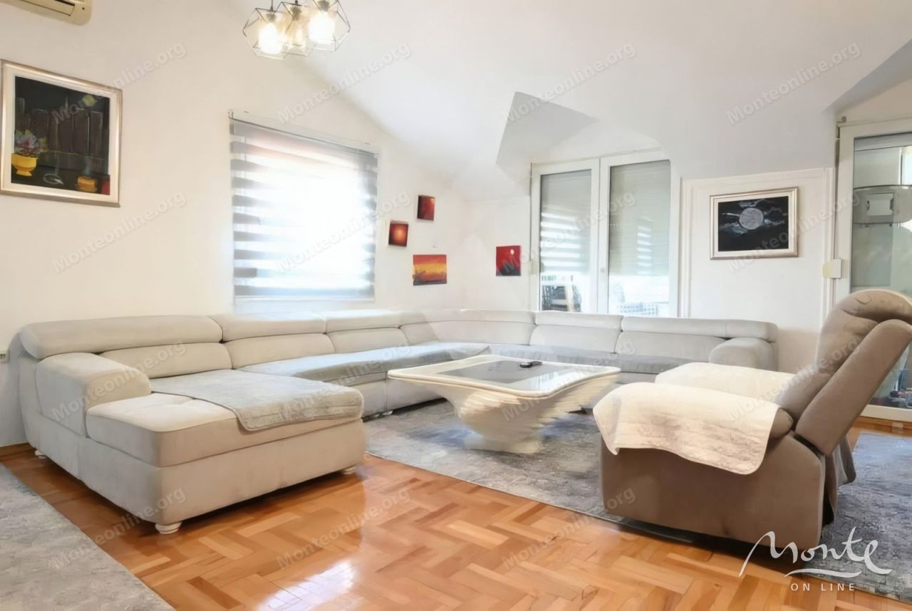 Apartamento en Podgorica, Montenegro, 103 m² - imagen 2