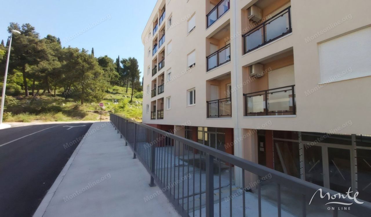 Apartment in Podgorica, Montenegro, 41 m² - picture 6