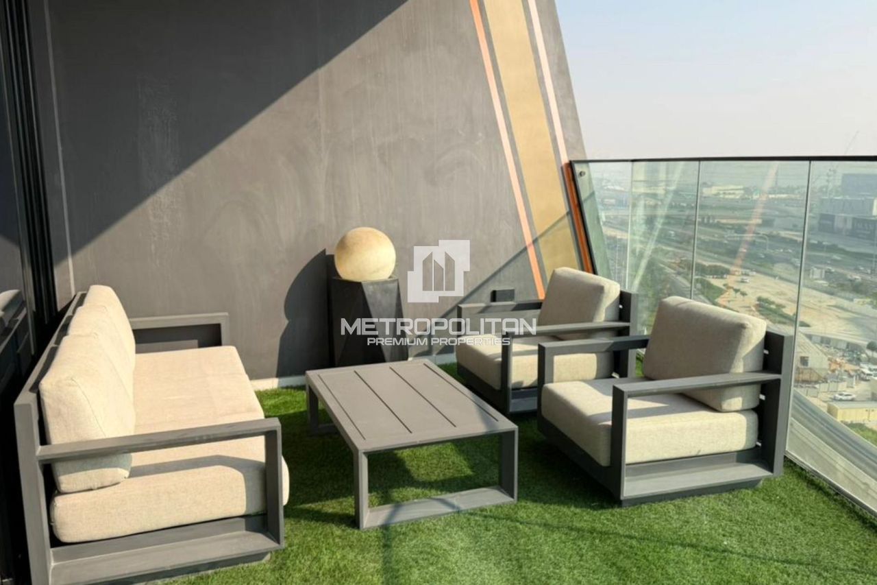 Apartment in Dubai, UAE, 128 m² - picture 9