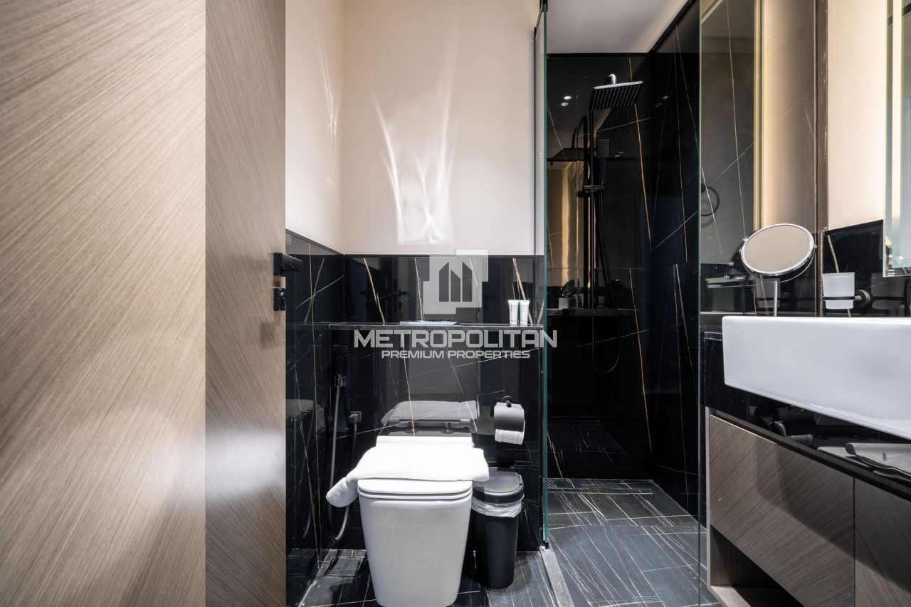 Apartment in Dubai, UAE, 128 m² - picture 10