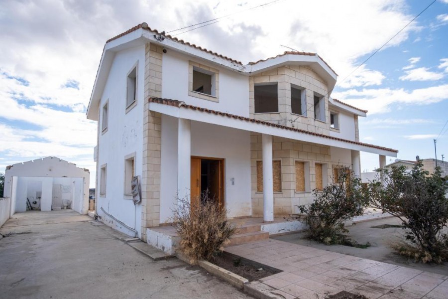 Villa à Larnaca, Chypre, 336 m² - image 1