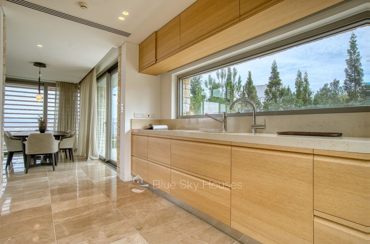 Villa in Paphos, Cyprus, 260 m² - picture 12