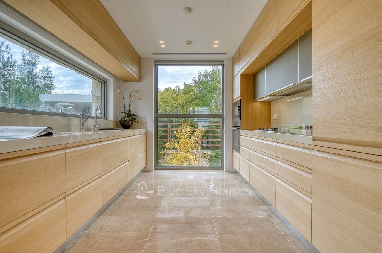 Villa in Paphos, Cyprus, 260 m² - picture 14