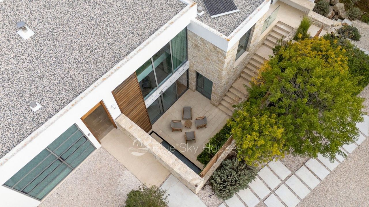 Villa in Paphos, Cyprus, 260 m² - picture 15