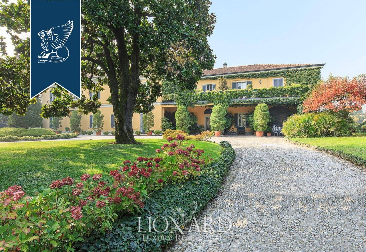 Villa in Lecco, Italien, 1 000 m² - Foto 2