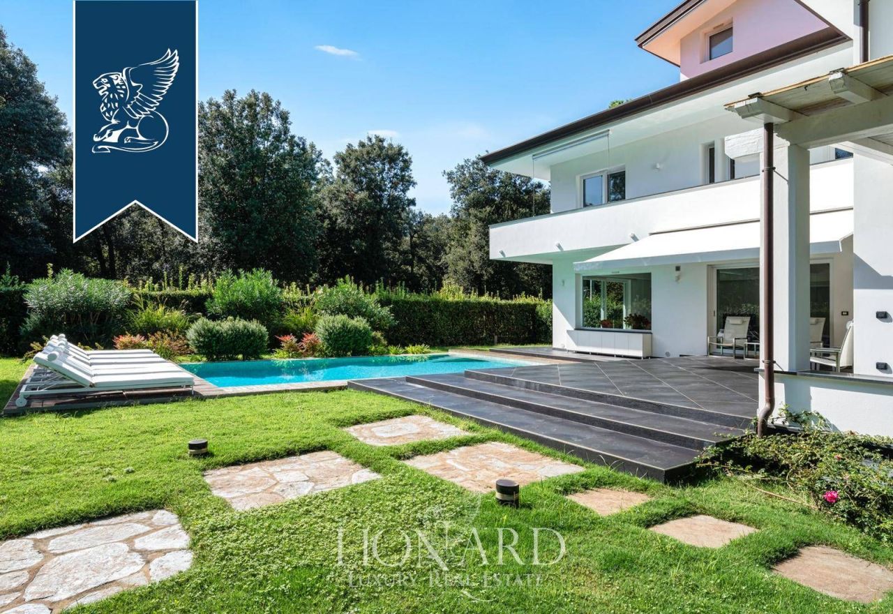 Villa in Pietrasanta, Italy, 650 m² - picture 5