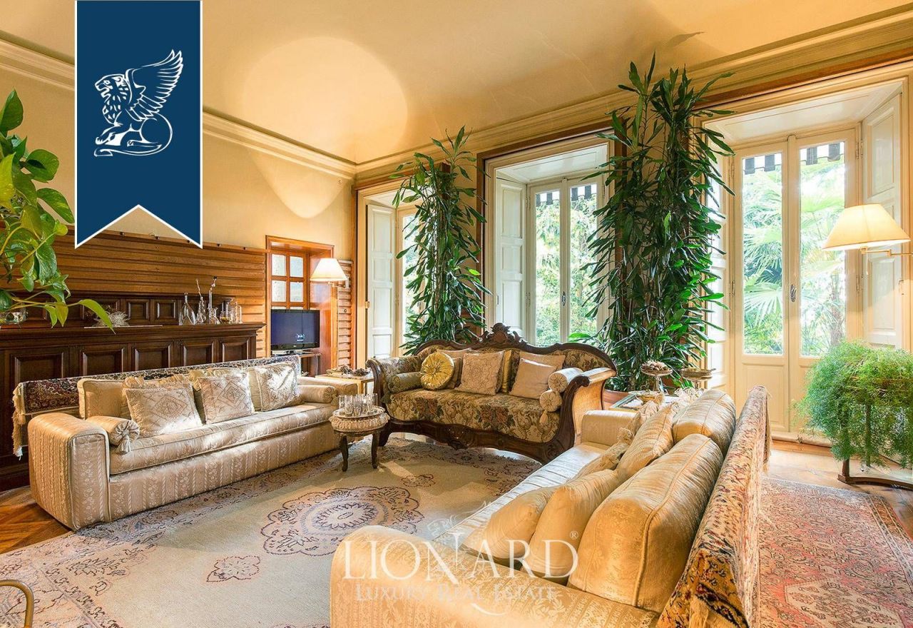 Villa in Lecco, Italien, 1 000 m² - Foto 8