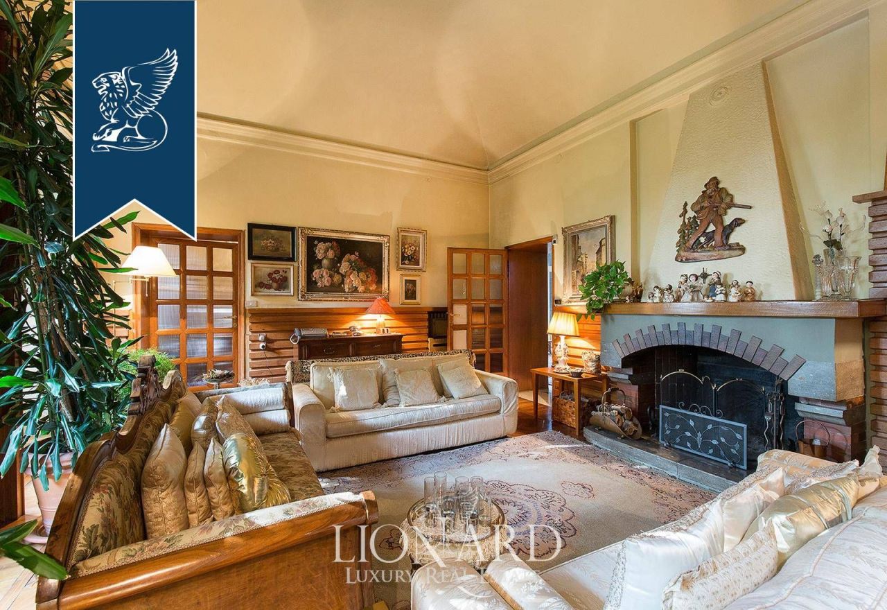 Villa in Lecco, Italien, 1 000 m² - Foto 9