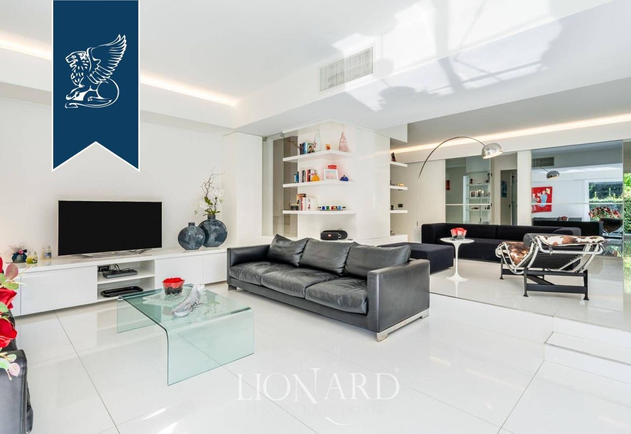 Villa in Pietrasanta, Italy, 650 m² - picture 10