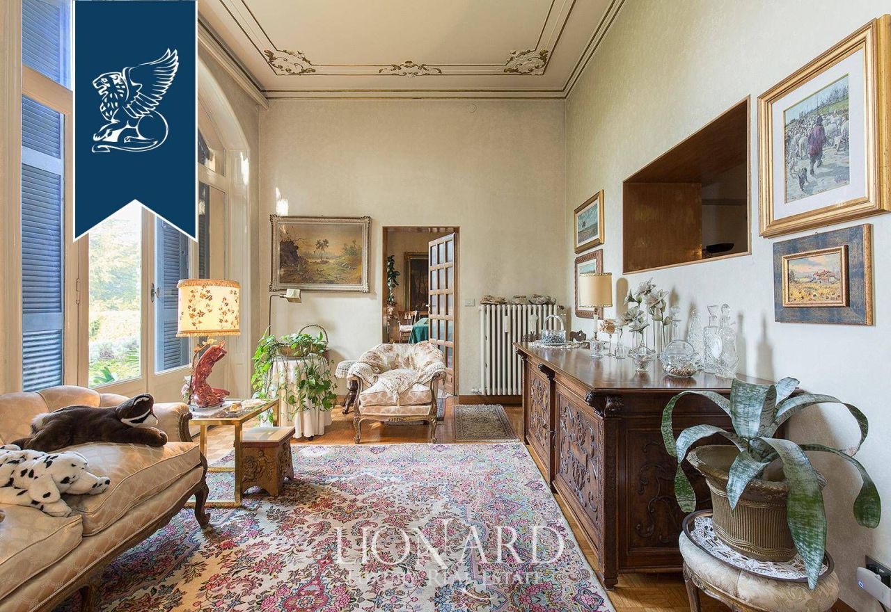 Villa in Lecco, Italien, 1 000 m² - Foto 10