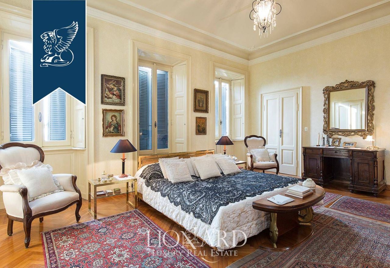 Villa in Lecco, Italien, 1 000 m² - Foto 17