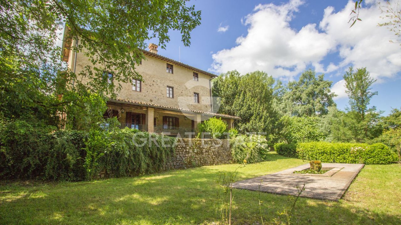 Casa en Umbertide, Italia, 1 237 m² - imagen 8