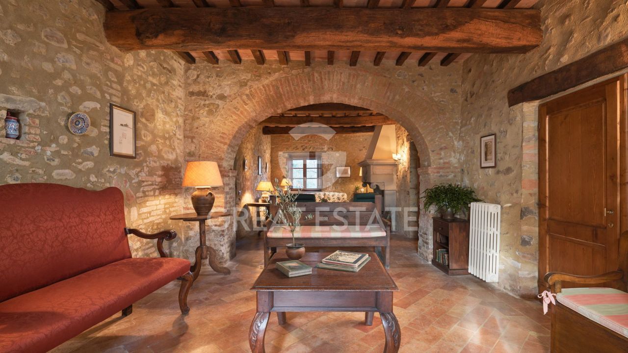 Casa en Umbertide, Italia, 1 237 m² - imagen 13