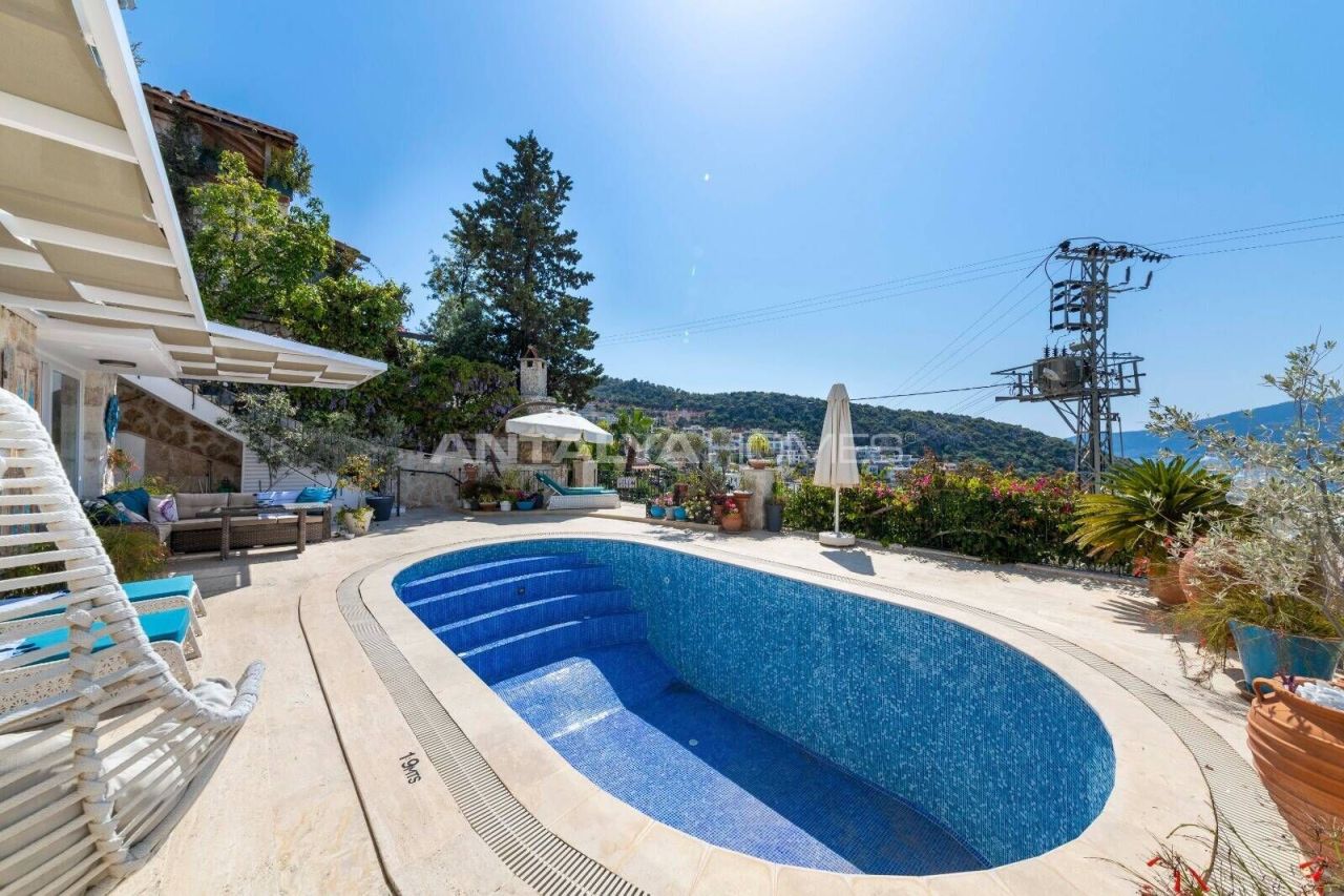 Villa à Kalkan, Turquie, 280 m² - image 14