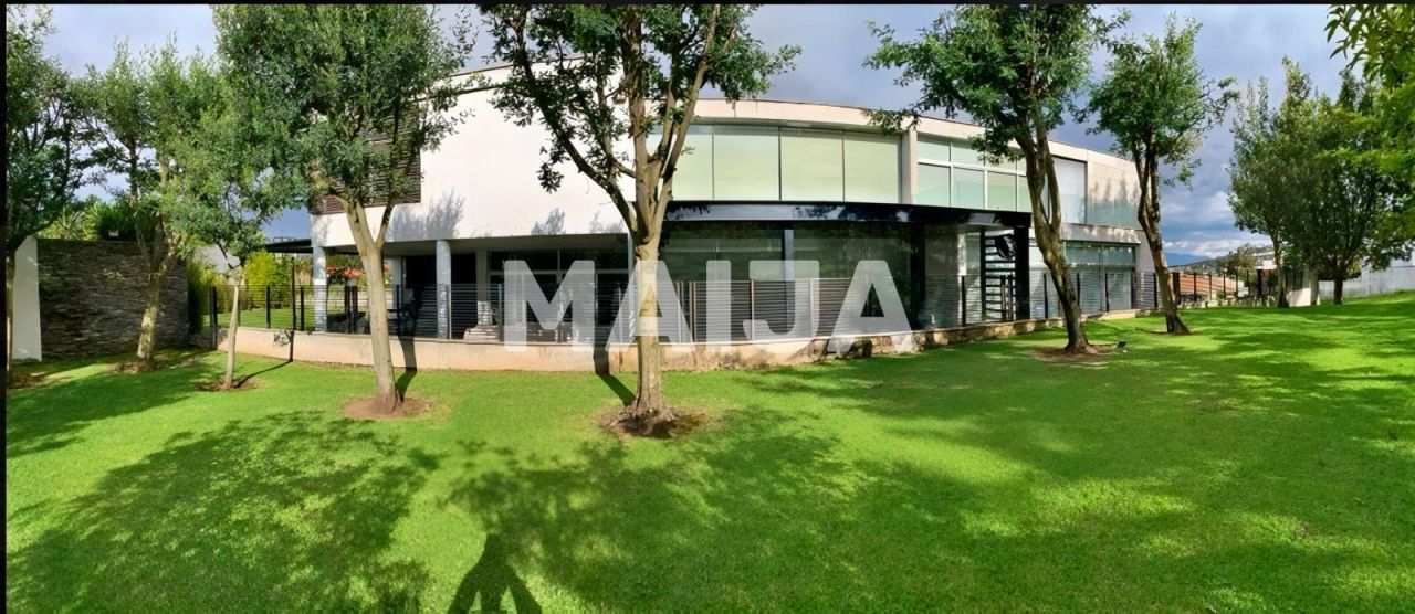 House Cumbaya, Ecuador, 1 100 m² - picture 1