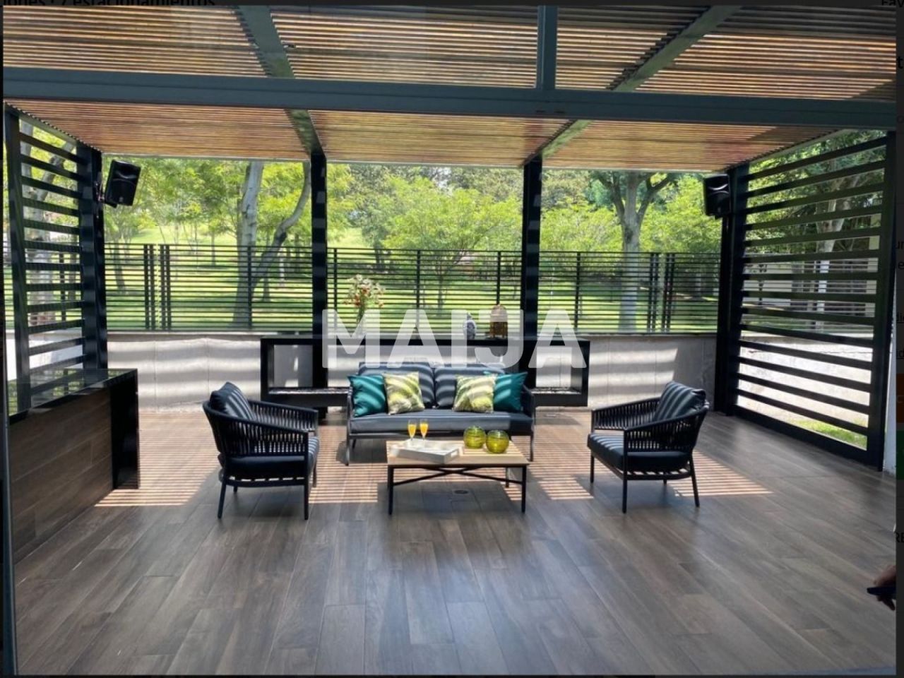 House Cumbaya, Ecuador, 1 100 m² - picture 2