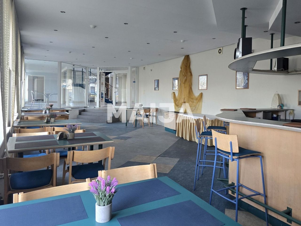 Cafetería, restaurante en Ventspils, Letonia, 3 292 m² - imagen 5