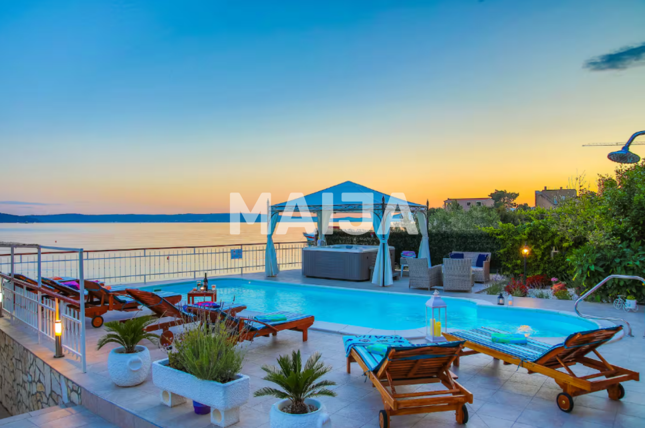 Villa in Split, Croatia, 458 m² - picture 5