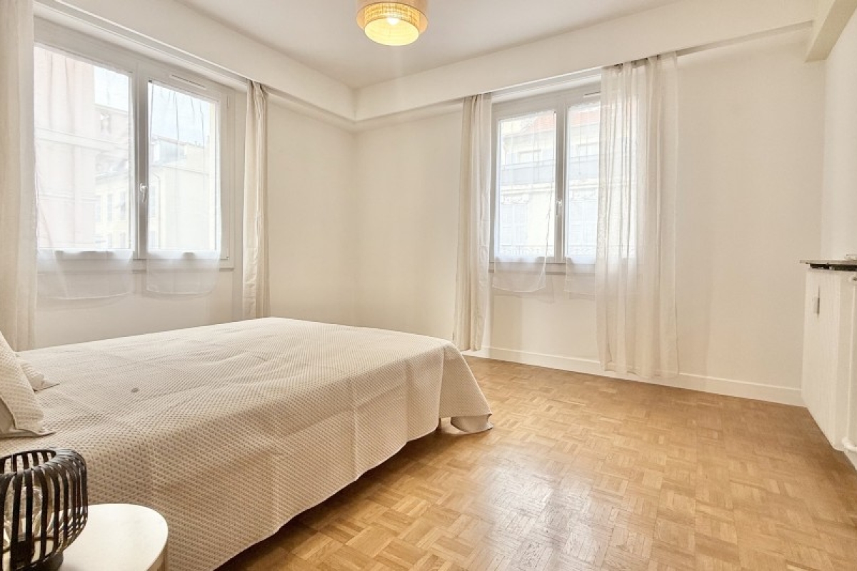 Appartamenti a Nizza, Francia, 110 m² - foto 2