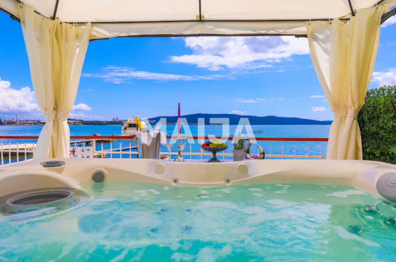 Villa in Split, Croatia, 458 m² - picture 8