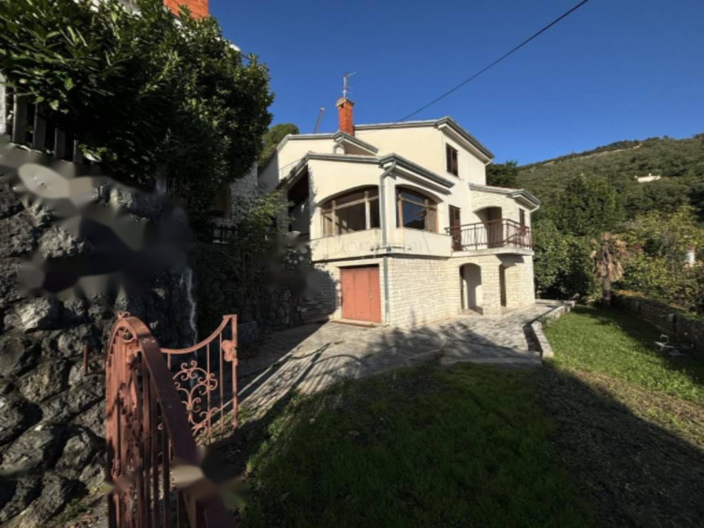 House in Opatija, Croatia, 302 m² - picture 1