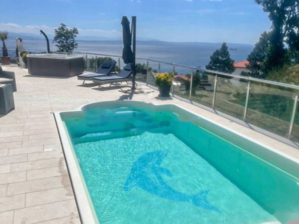 Flat in Opatija, Croatia, 113 m² - picture 1