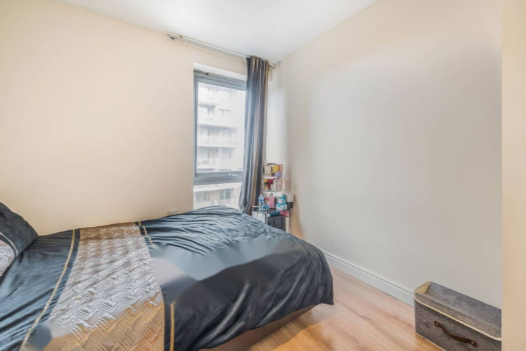 Flat in London, United Kingdom, 42 m² - picture 1