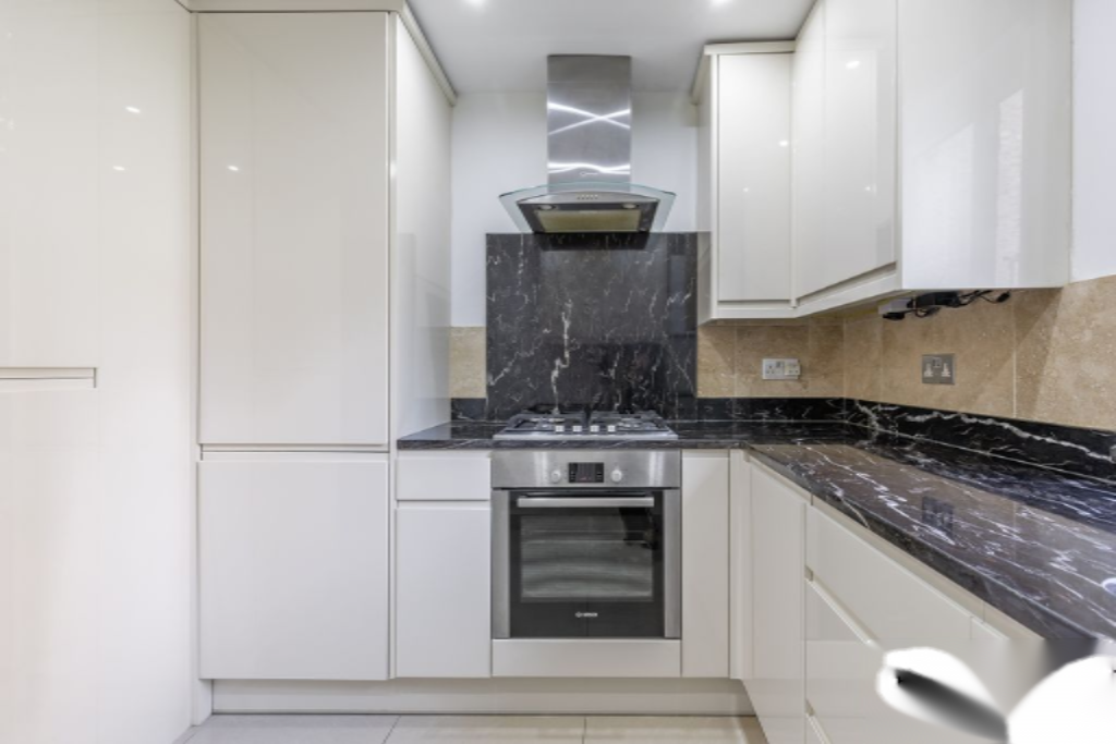 Piso en Londres, Reino Unido, 66 m² - imagen 1