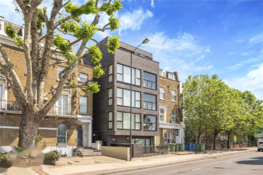 Flat in London, United Kingdom, 52 m² - picture 1