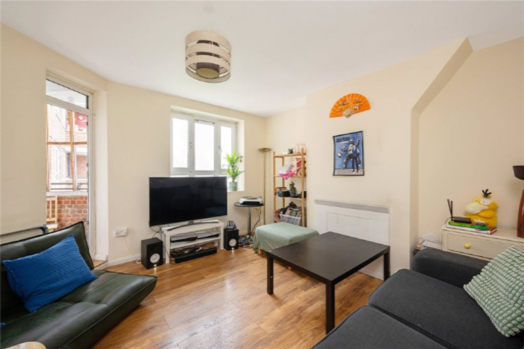 Appartement à Londres, Royaume-Uni, 72 m² - image 1