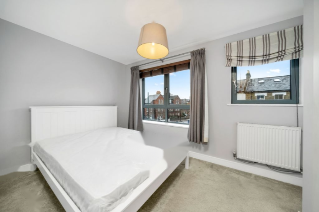 Flat in London, United Kingdom, 51 m² - picture 1